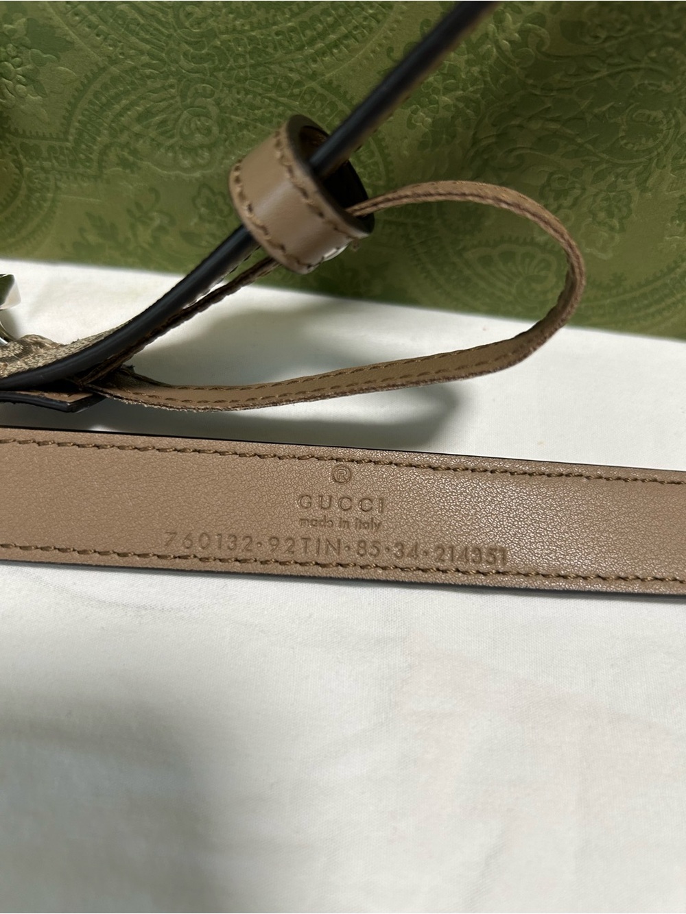 NWOT Gucci Women’s Beige Brown GG Logo Leather Belt. Gucci size 85 Size 6 - Picture 6 of 7